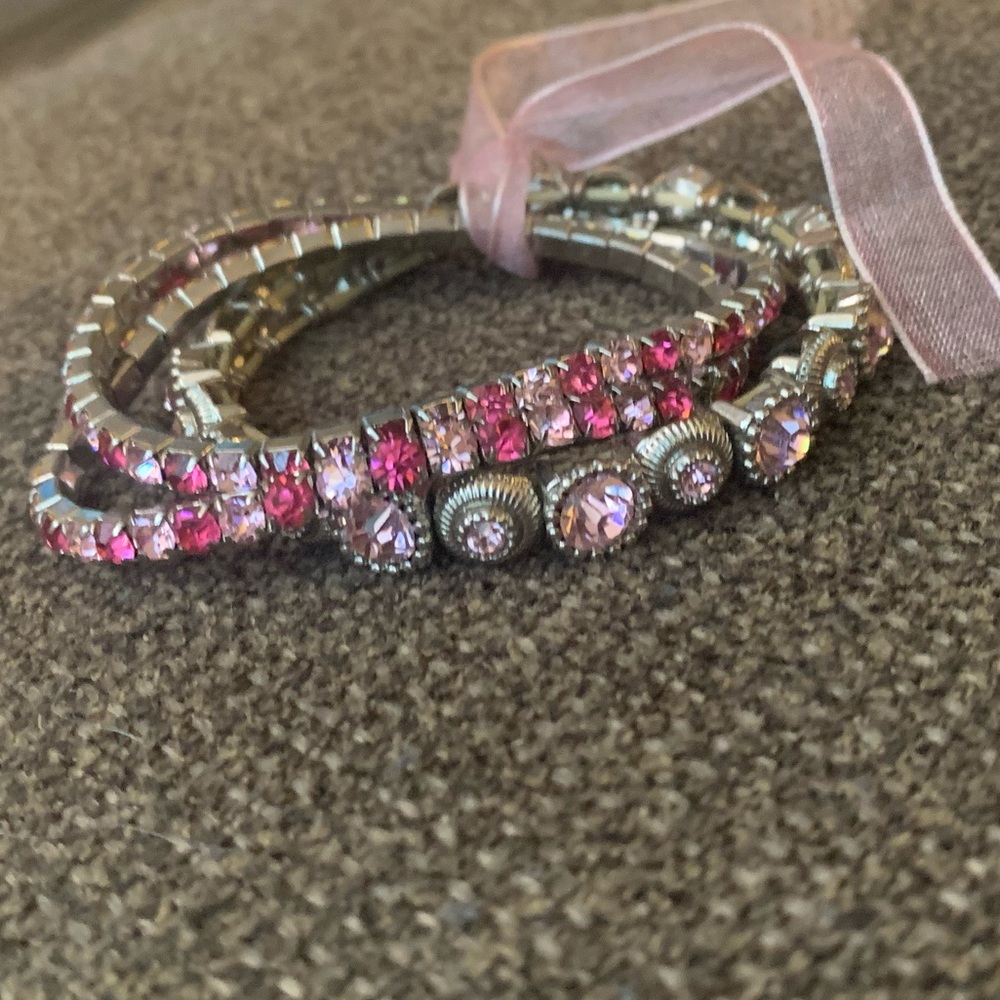 Pink Elastic Bracelet Set with Ribbon
